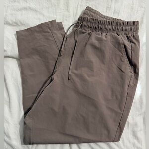 All in Motion straight leg pants